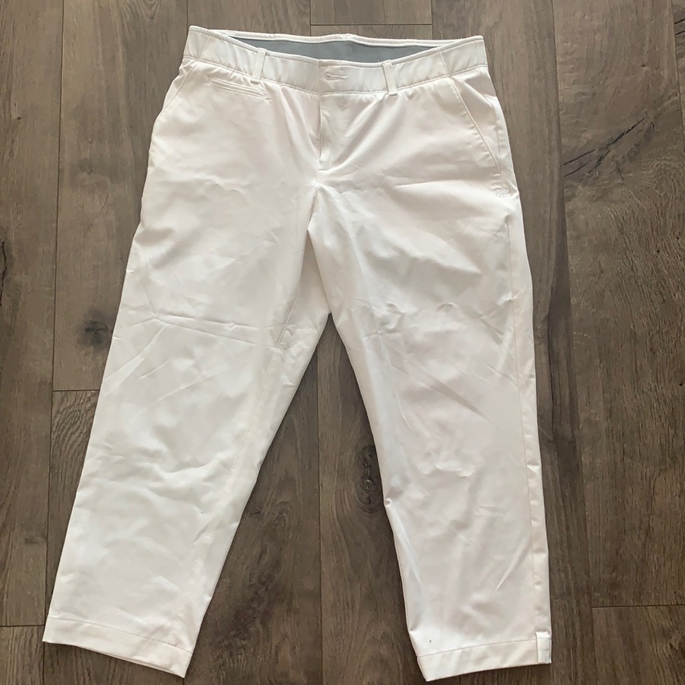 Under Armour golf crops